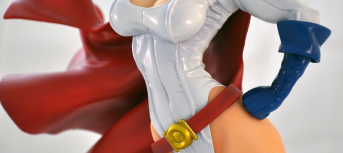 Power Girl Bishoujo review at DC Collectors!